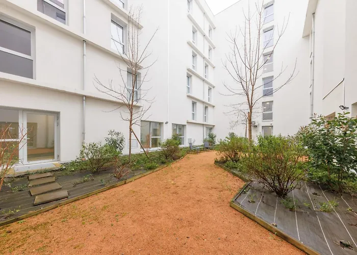 7 Le Loki - Tramway - Wifi *